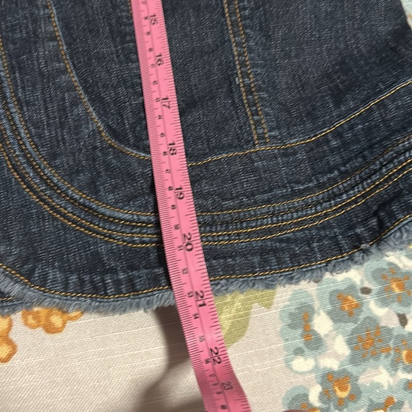 Dark Denim Jacket with Floral Lining, Size Xl - Picture 9 of 9